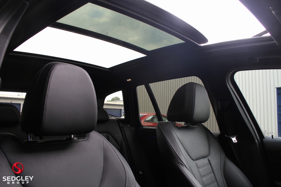 BMW X3 3.0 M40i GPF Auto xDrive PANORAMIC GLASS SUNROOF + HEADS UP